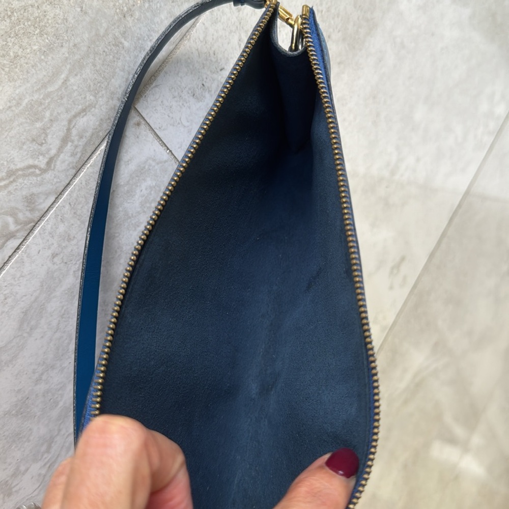 Louis Vuitton
Epi Pochette bag Vintage - Picture 5 of 10